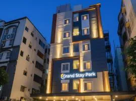 Hotel Grand Stay Park Near Ameerpet Metro Station & GVK One Mall