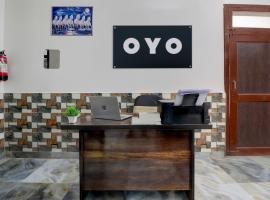 Hotel O Welcome Guest House, hotel in Rudrapur
