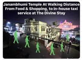 Divine Stay- Facing Krishna Janambhoomi Temple- Family Curated HomeStay - Hotel Like Amenities