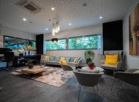 Best Western Plus Central Park Hotel, ξενοδοχείο με υδρομασάζ στη Λα Ροσέλ