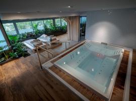 Best Western Plus Central Park Hotel, hotel i La Rochelle