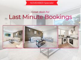 Premium Offers, Last-Minute Escapes, 3 Bedroom House, Free Parking, Sleeps Up to 5, Private Garden, Elevate Living Estates Short Lets & Serviced Apartments Northampton, hotel in Spinney Hill