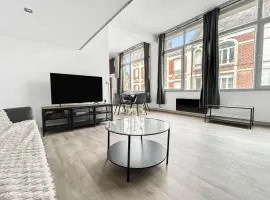 Loft cosy, Canapé-lit & Mezzanine, cœur de Cambrai