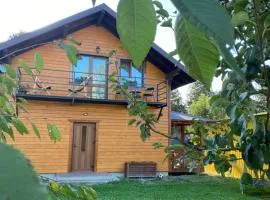 Center Cottage Чан