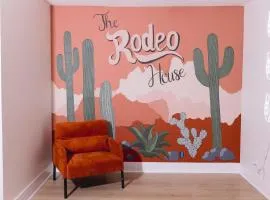The Rodeo House - Near Rodeo Arena