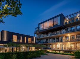 sevenoaks, hotel near Varrelbusch Airport - VAC, Cloppenburg
