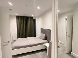 2 Bedroom Brentford