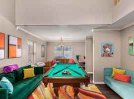 Family Fun House Close to Everything, hotel v destinaci Peoria