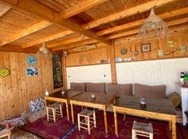 Dania Surf House，位于米勒福特的青旅