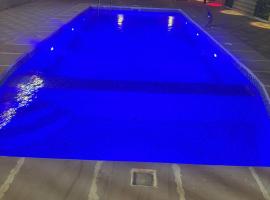 Mountain Park Rest, pet-friendly hotel in Ḑab‘ah