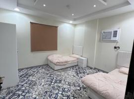 شقق فرسان العرب المخدومه, ξενοδοχείο σε Umm Lajj