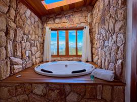 Chalés Cerejeira, vista para a Pedra Selada, ξενοδοχείο σε Visconde De Maua