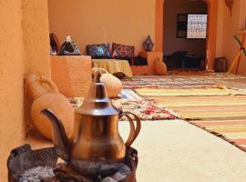 LA PETITE MAISON DU LAC IRIKI, Hotel in Foum Zguid