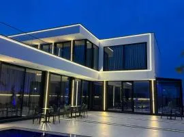 Infinity Villa