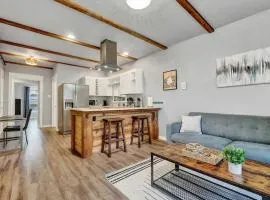 Prime and Modern Downtown Stay