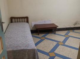 Hôtel Oasis, hotel in Midelt