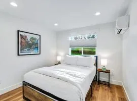 Sunny 3BR Retreat Near Everett Waterfront