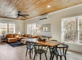 Unplugged Getaway on Lake Secession! Home with Dock