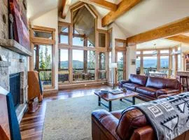 Highland Vista Retreat: A Luxury Mountain Escape