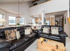 Tarn Landing Condo: Access To All Summit Resorts