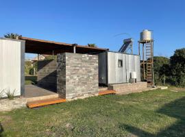 EKÜ Chapa Tiny House - 4, ξενοδοχείο σε Chapadmalal