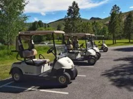 Ridge Condo - Luxury Condo with Resort Amenities