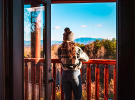 Luxe Indoor Pool Cabin with Mt View, hotel i Sevierville