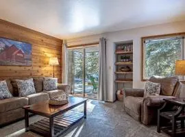 Elkhorn Bluff Condo + Complex & Resort Amenities