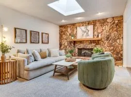 4 Mi to Capitol Spacious Springfield Home with Deck