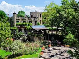 Kështjella M&D , Ndoq Tiranë