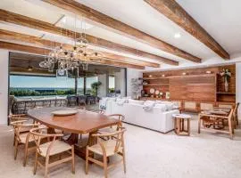 3 bd Condo with Pool and Ocean view HSK