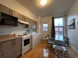 FULL KITCHEN 10min from DTOWN Room B