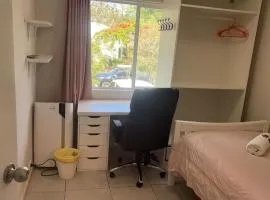 UQ 舒适3人间 10mins walk Q3