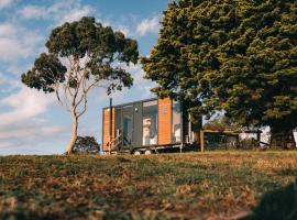 Tiny House Big View X Boneo by Tiny Away, tiny house in Cape Schanck