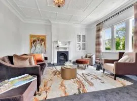 Merewether House 1910 - Iconic and Luxury Home