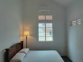 Zen 1 Room KL