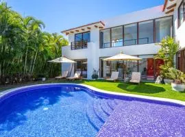 4 bd Villa Serenata 6 with private pool