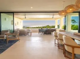 4 bed Lux condo - Ocean Views Private Pool