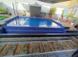 Country Bug Private Resort, hotel sa Alfonso