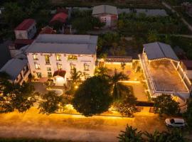 Sol Flow Retreat, hotel in Nguyên Ngoại