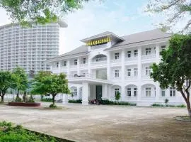 NK 683 - Only 10m to Mikazuki - 50m to the Beach