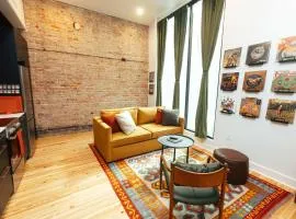 Loft 303 - The William - Atrium - Chic - Walkable