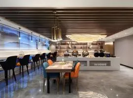 Gya Hotel Chengdu Global Center Jinchenghu Metro Station