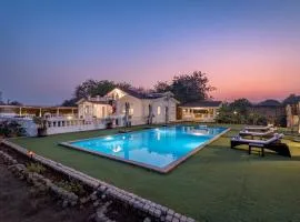 SaffronStays Brunton House - 3BR Villa with Pool & Alfresco dining