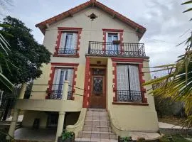 Majestueuse Résidence à 20 Minutes de Paris