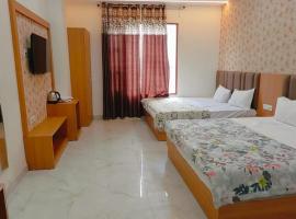 Hotel Pilgrim Near Golden Temple, place to stay in Amritsar