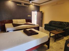 SKT's Wisteria Inn, hotel poblíž Letiště Salem - SXV, Yercaud