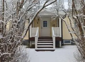 Centrally located holiday home in Stöllet