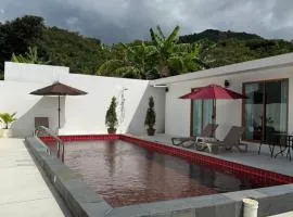 High land pool villas