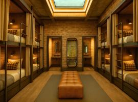 Voltage Lodge Collie, hotel din Collie